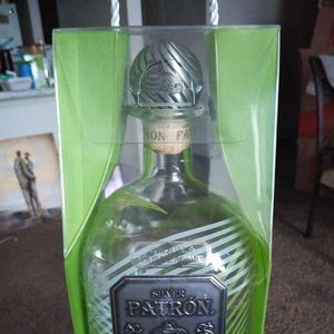 Meet your Posher, Jerry